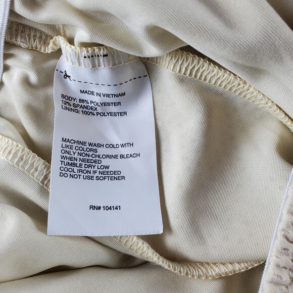 DSG Women's 2XL Mid Rise Mesh‎ Relaxed Fit Shorts Light Sand Beige 7" Inseam New - Picture 4 of 6